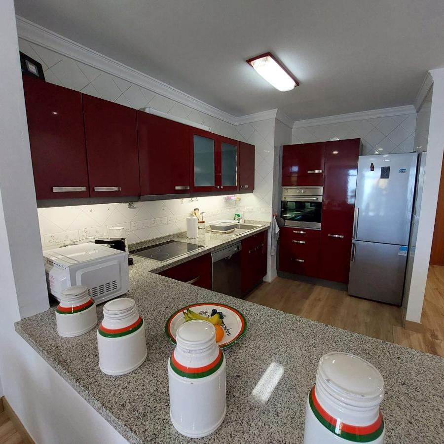 Apartamento Frente A La Playa Piso 2 เอสเตโปนา ภายนอก รูปภาพ