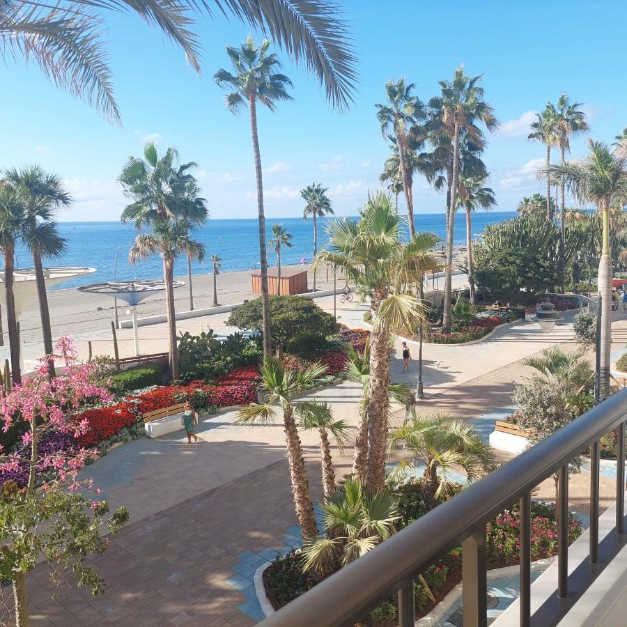 Apartamento Frente A La Playa Piso 2 เอสเตโปนา ภายนอก รูปภาพ